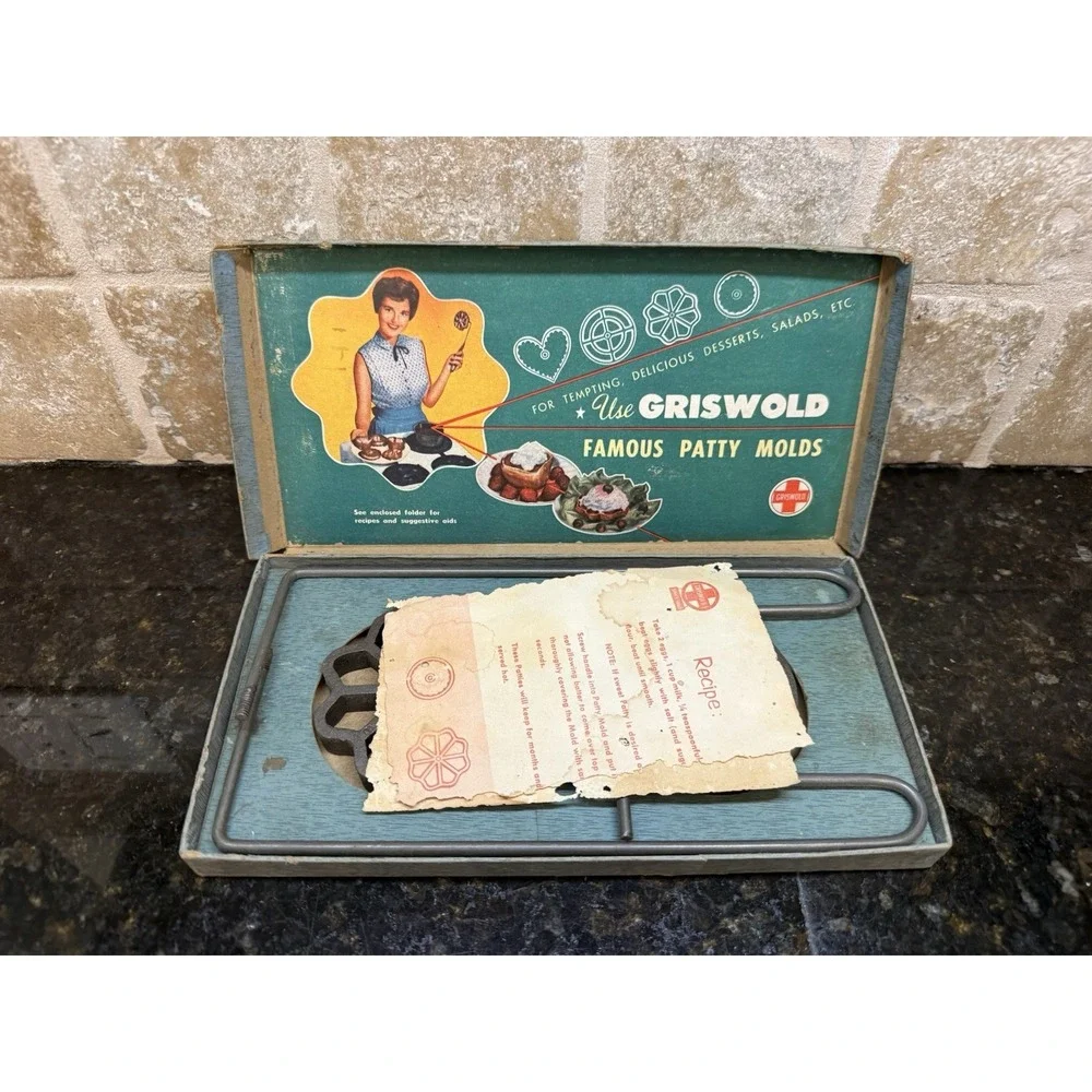 Vintage Griswold Famous Patty Molds in the Original Box Patty Iron Molds